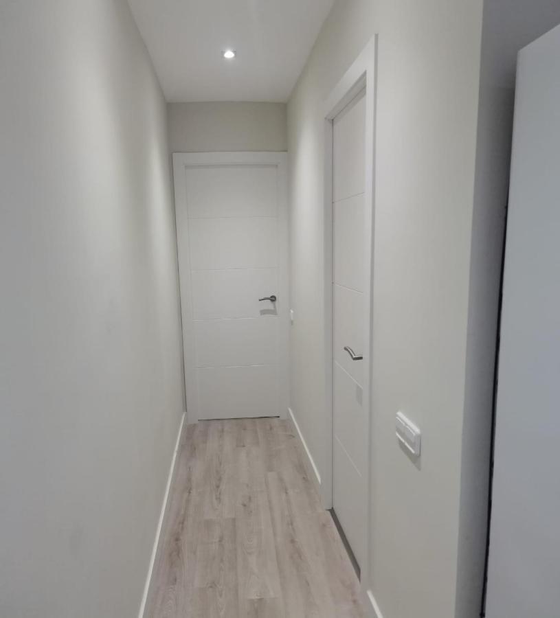 Barcelona, Apartamento De 2 Habitaciones. L'Hospitalet de Llobregat Extérieur photo